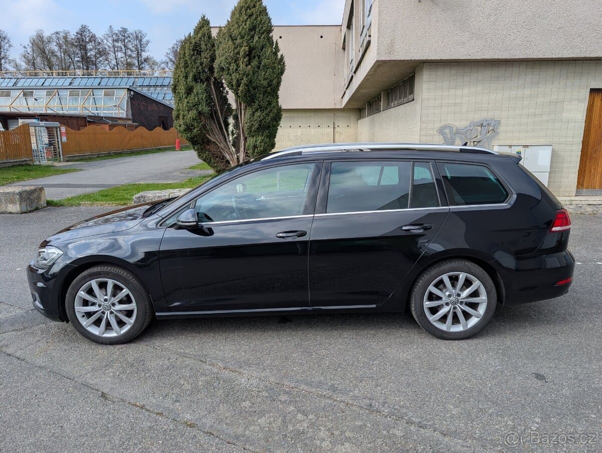 2020 Volkswagen GOLF - 2