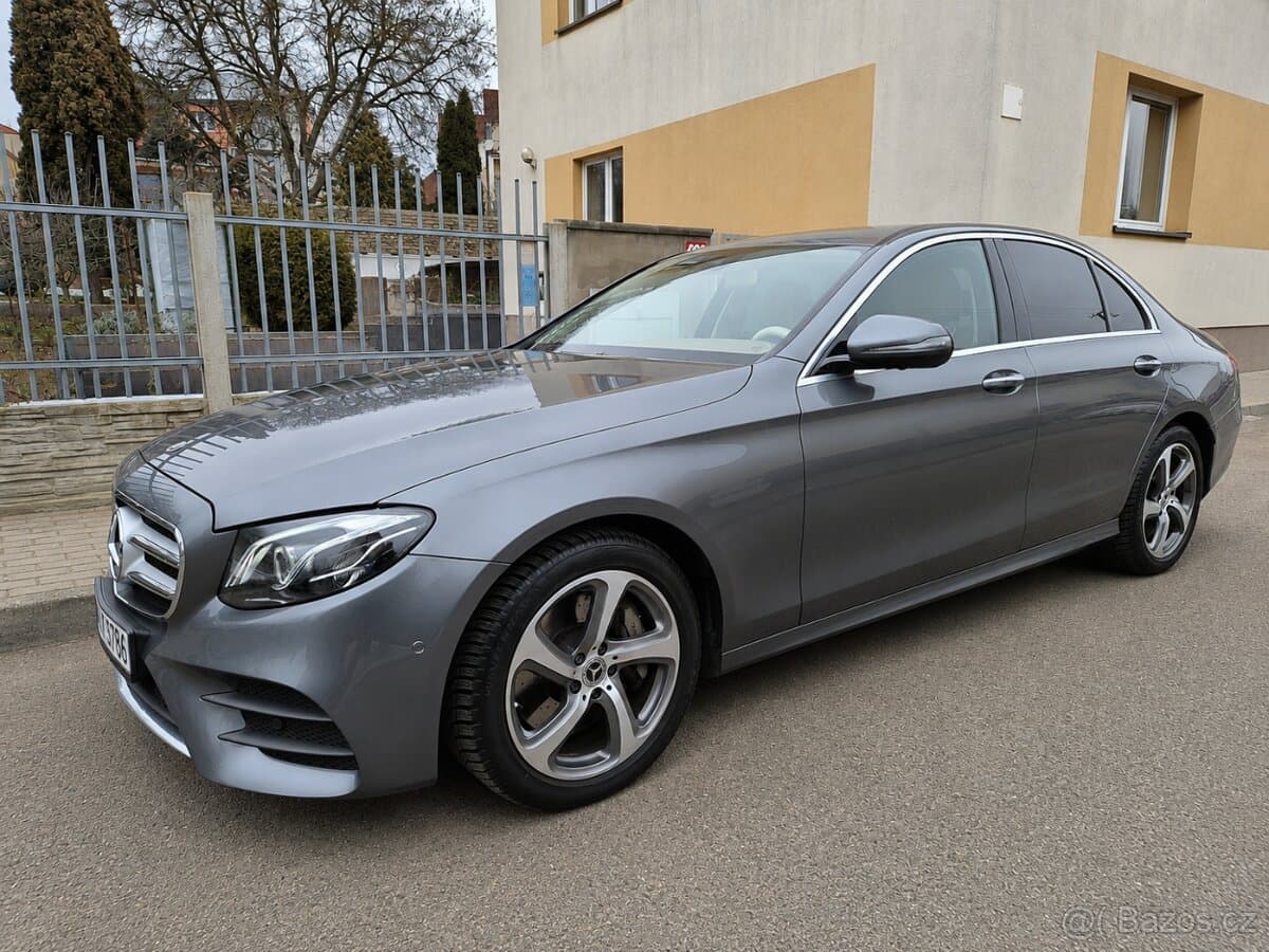 2020 Mercedes-Benz E-CLASS - 2