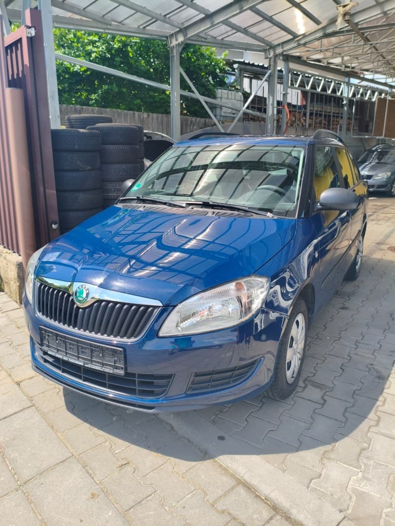 2010 Škoda FABIA - 2
