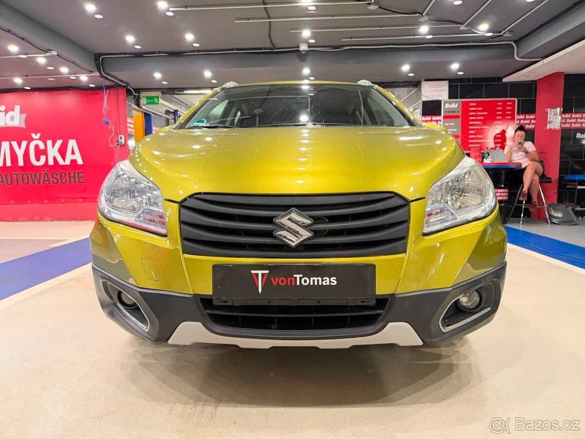 2015 Suzuki S-CROSS - 2