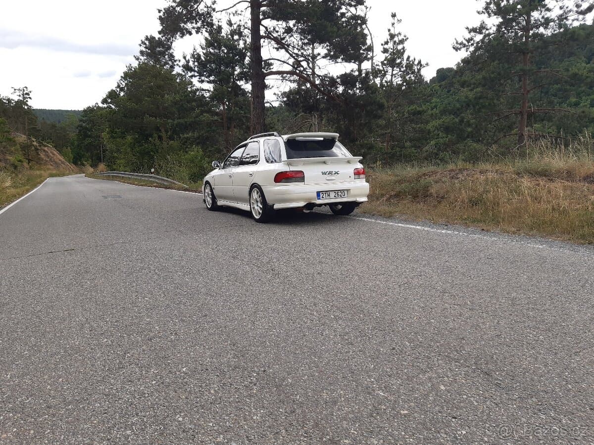 Subaru IMPREZA - 2