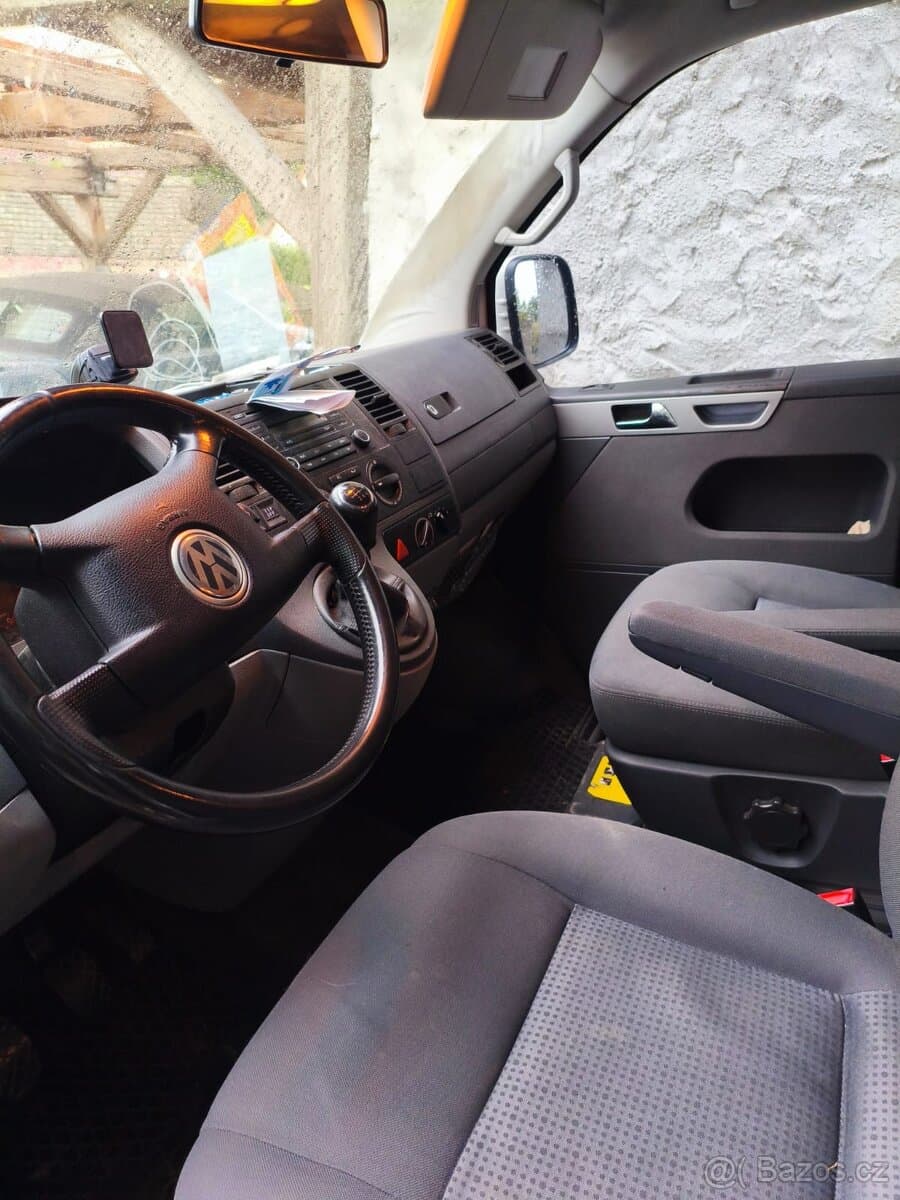 Volkswagen TRANSPORTER - 2