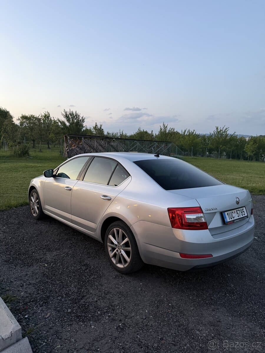 2015 Škoda OCTAVIA - 2