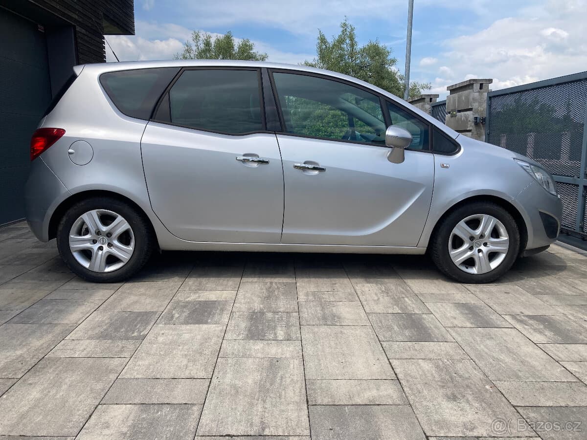 2011 Opel MERIVA - 2