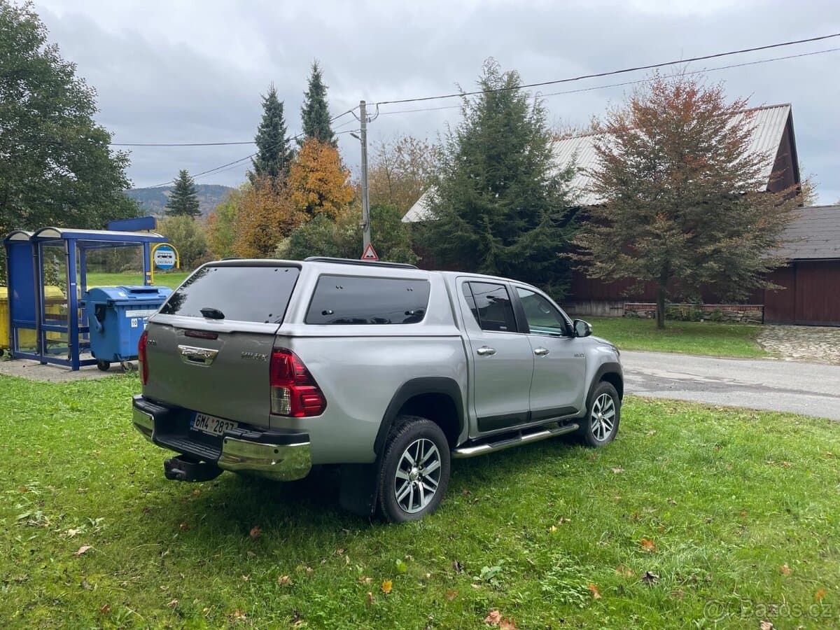 2016 Toyota HILUX - 2