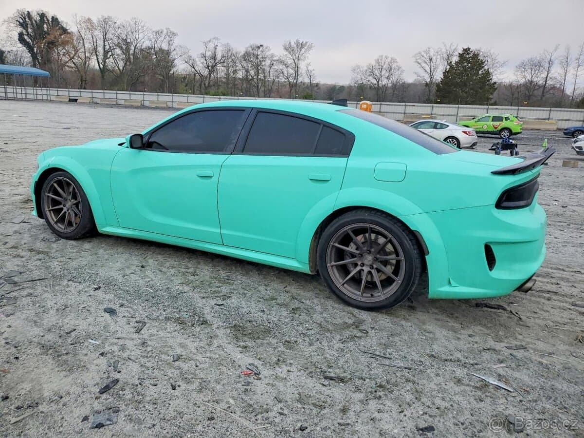 2018 Dodge CHARGER - 2