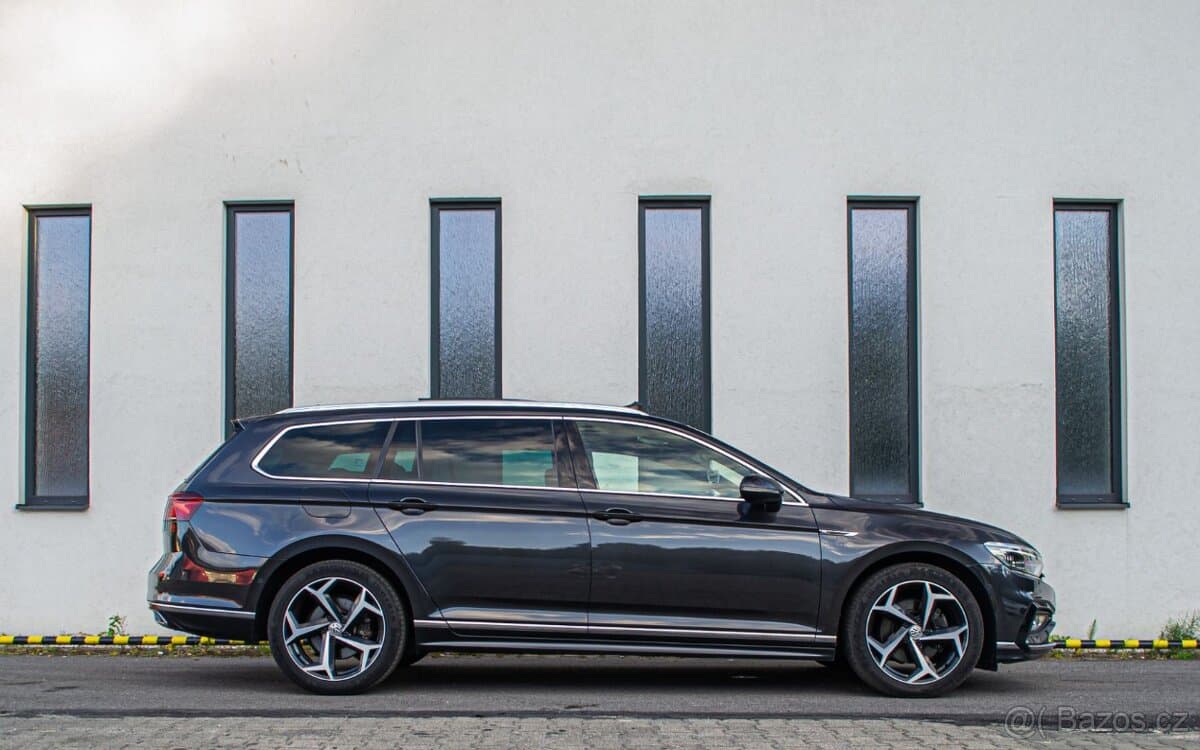 2020 Volkswagen PASSAT - 2