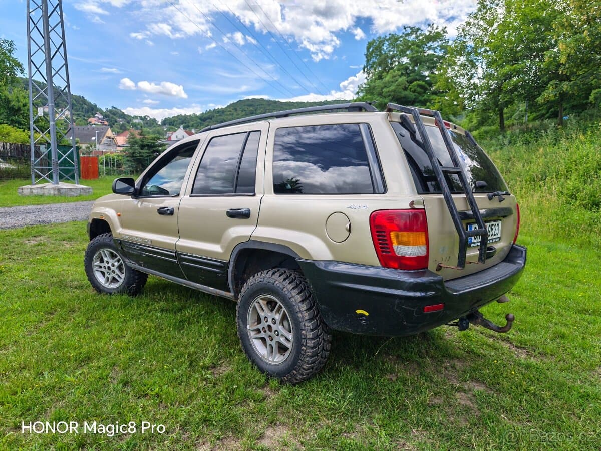 Jeep CHEROKEE - 2
