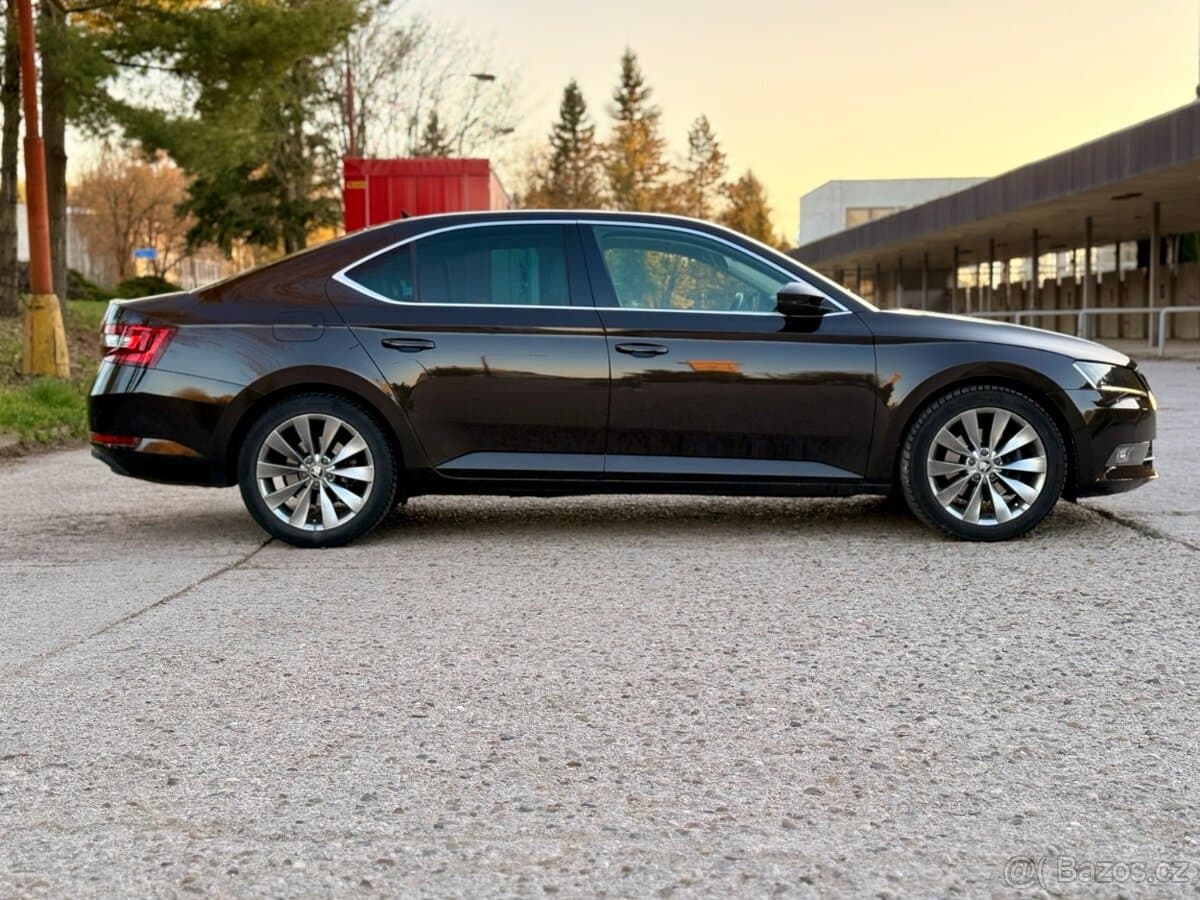 2016 Škoda SUPERB - 2