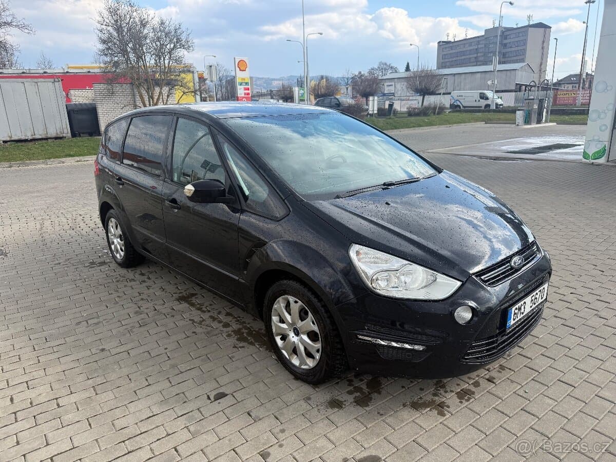 2010 Ford S-MAX - 2