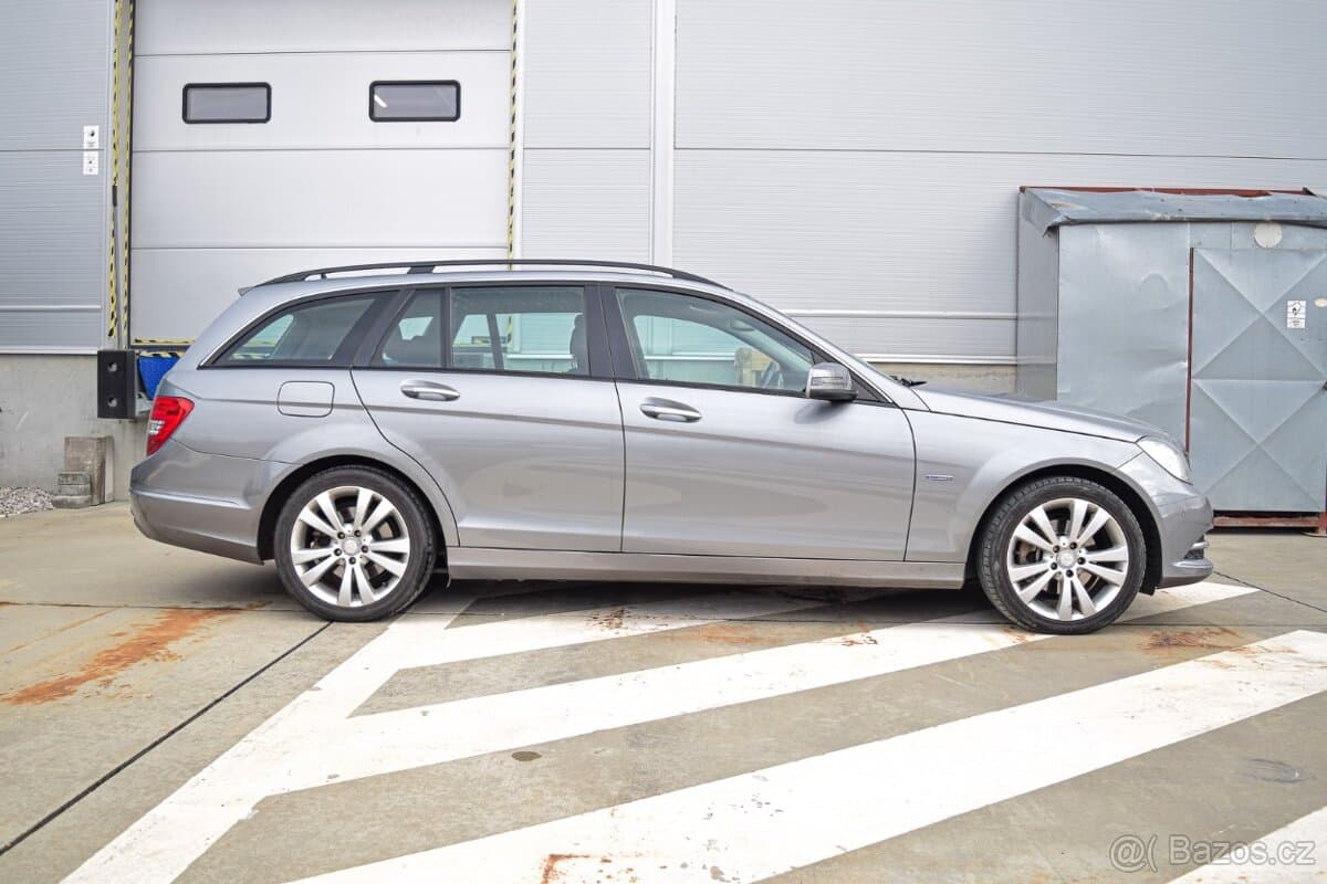 2011 Mercedes-Benz OSTATNÍ - 2