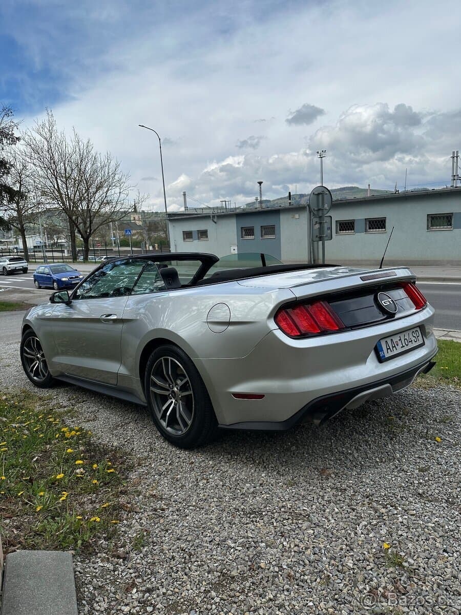 2016 Ford MUSTANG - 2