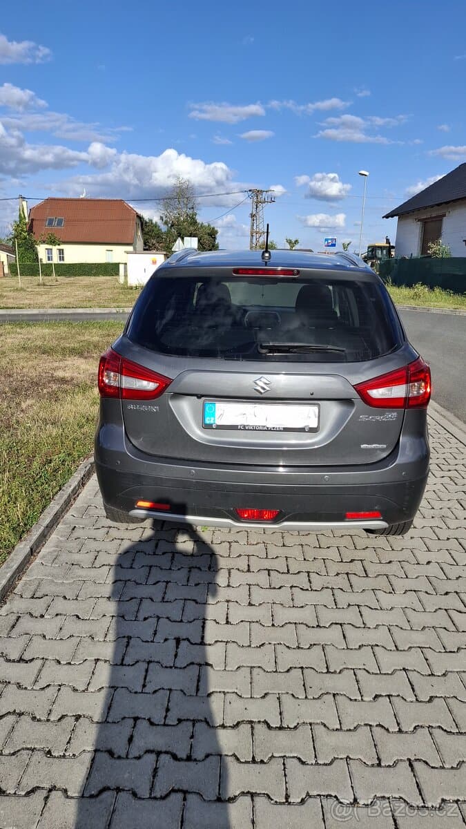 2019 Suzuki S-CROSS - 2