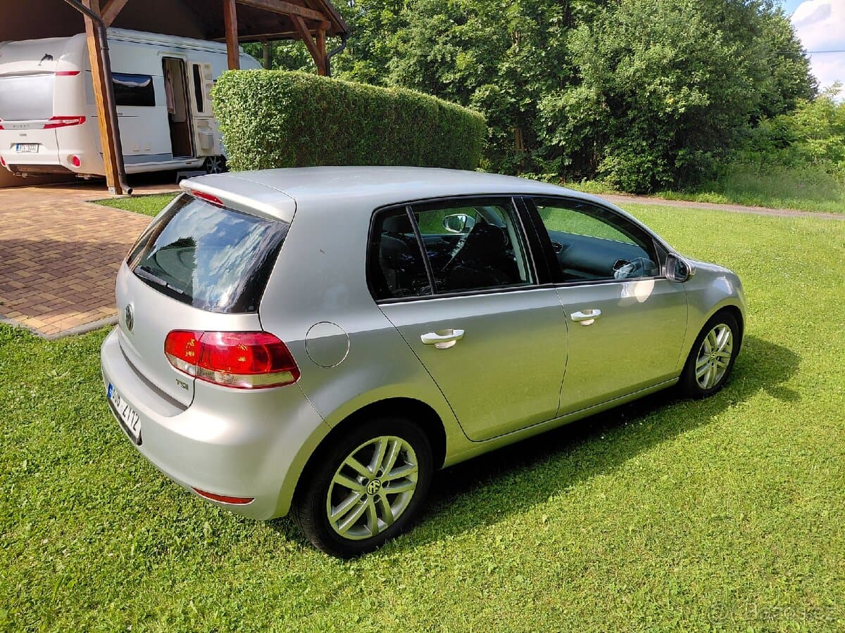 2010 Volkswagen GOLF - 2