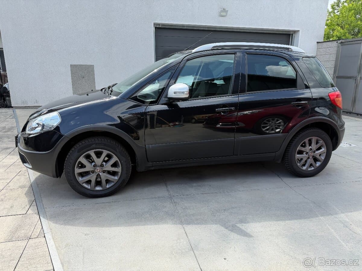 2013 Fiat SEDICI - 2