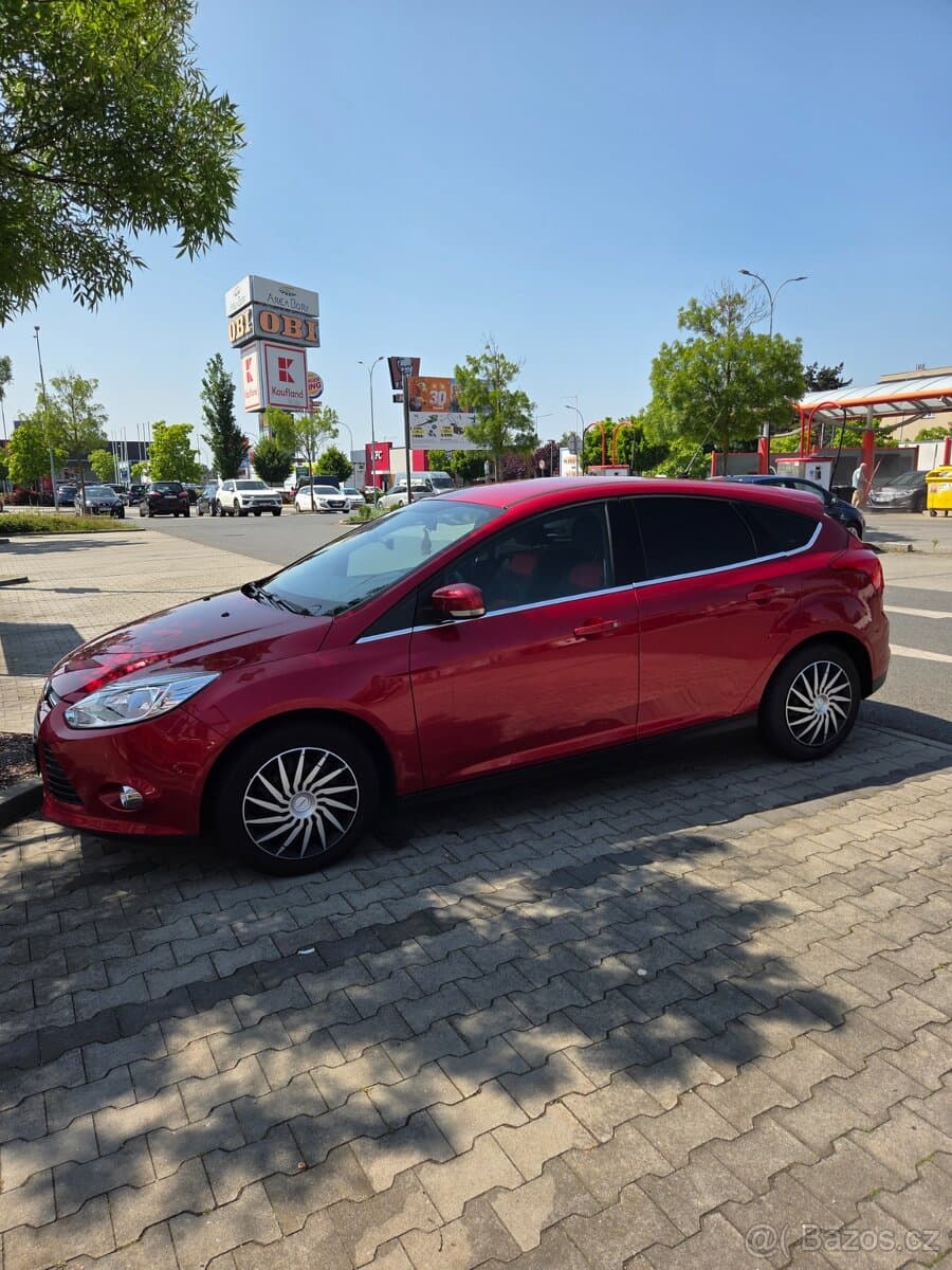 2012 Ford FOCUS - 2