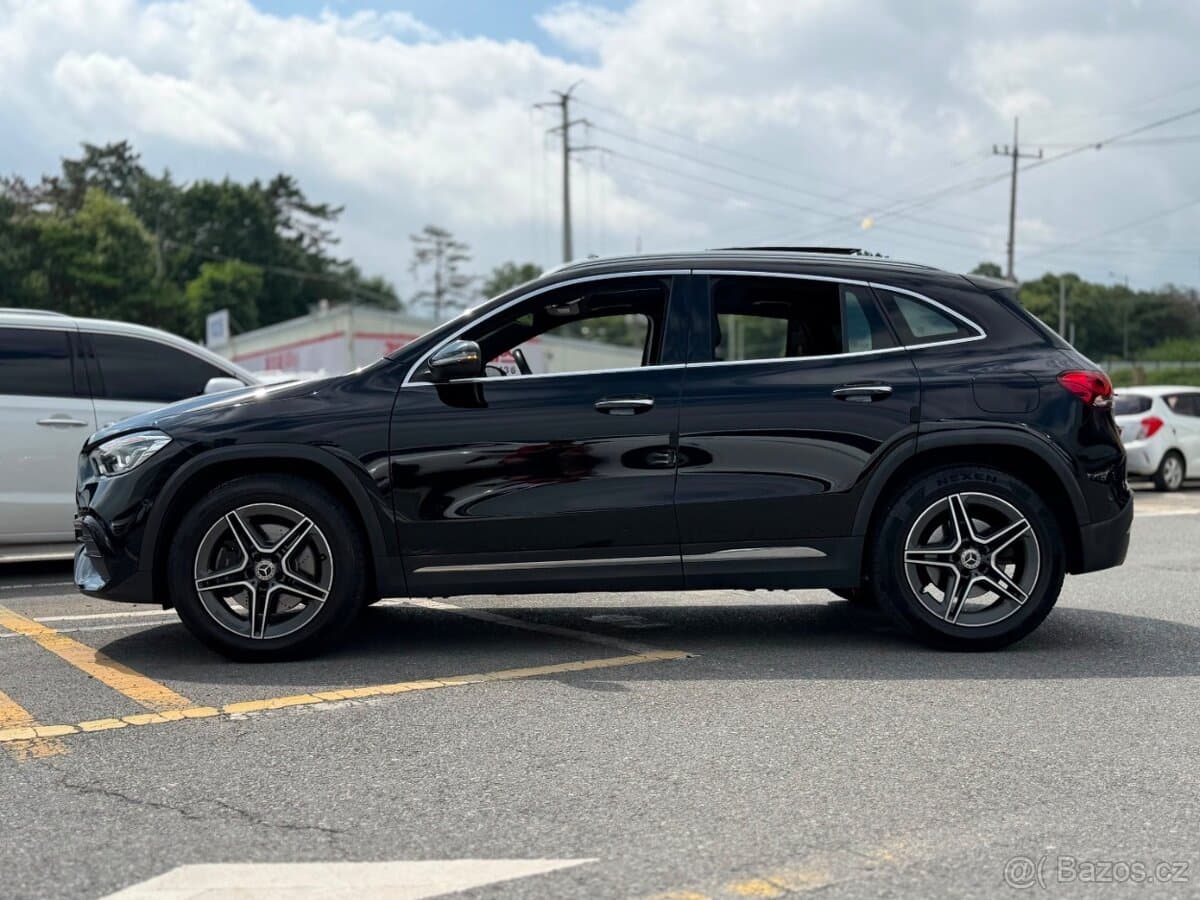 2021 Mercedes-Benz OSTATNÍ - 2