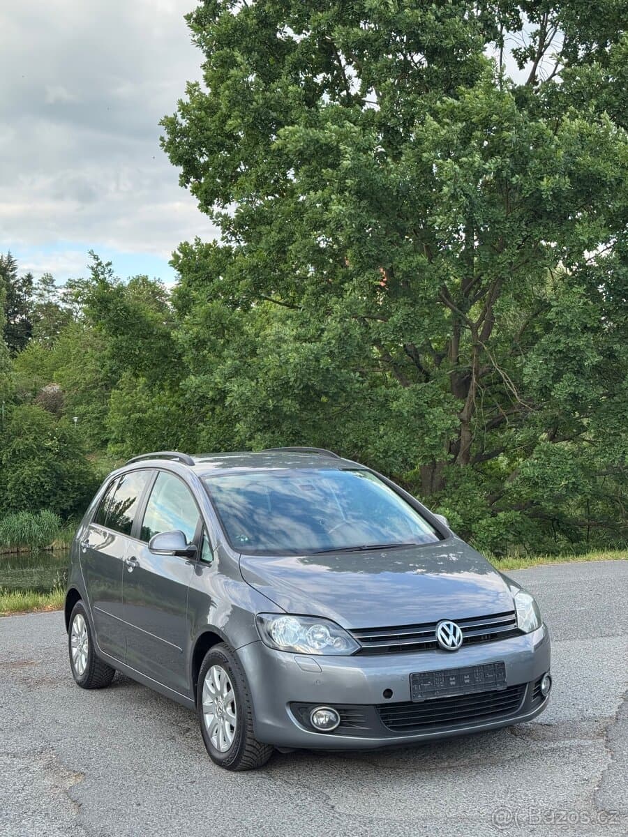 2012 Volkswagen GOLF - 2