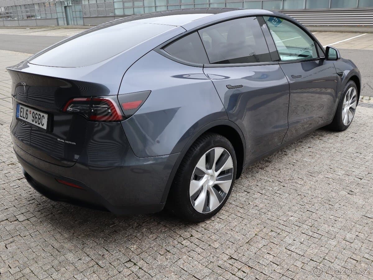 2022 Tesla MODEL Y - 2