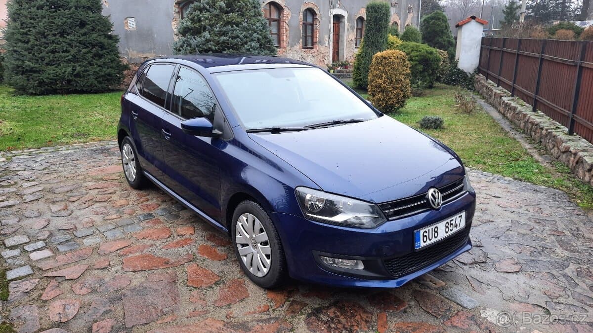 2011 Volkswagen POLO - 2