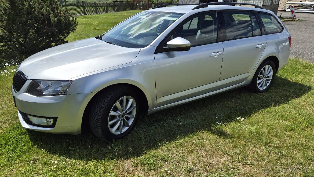 Škoda OCTAVIA - 2