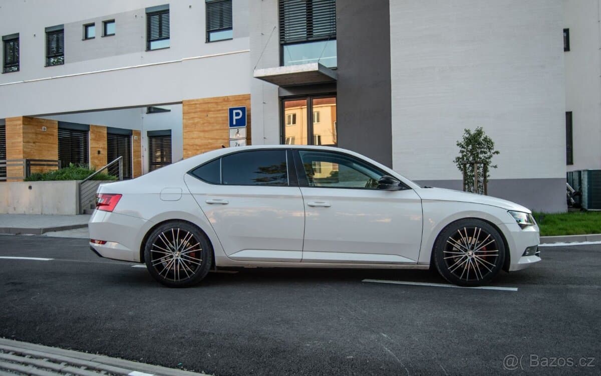2016 Škoda SUPERB - 2