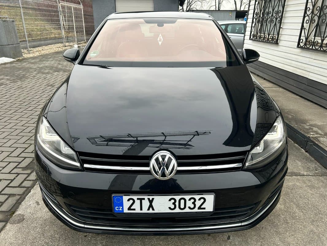 2015 Volkswagen GOLF - 2