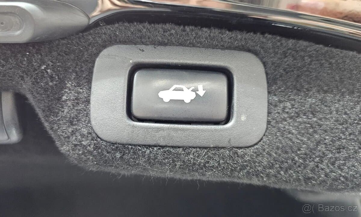 2012 Lexus LS - 20