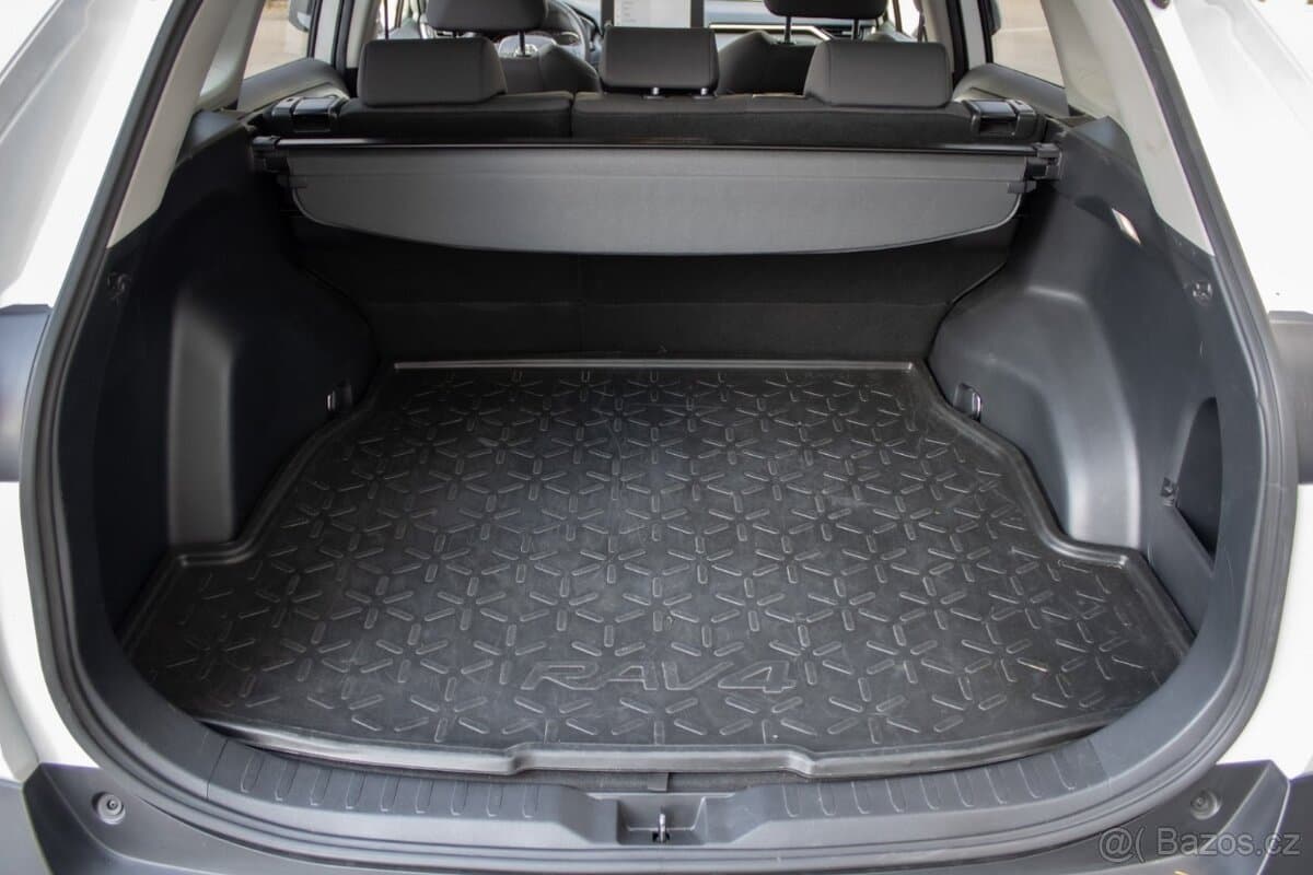 2023 Toyota RAV4 - 20