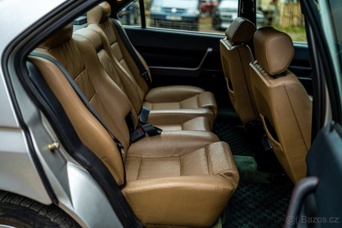 Alfa Romeo 164 - 20