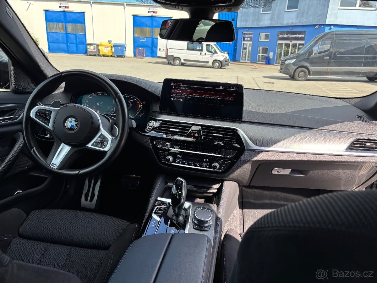 2020 BMW M5 - 20