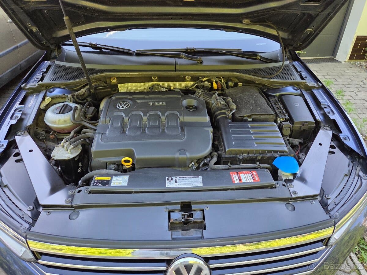2016 Volkswagen PASSAT - 20