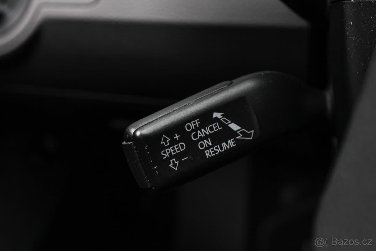2012 Volkswagen PASSAT - 20