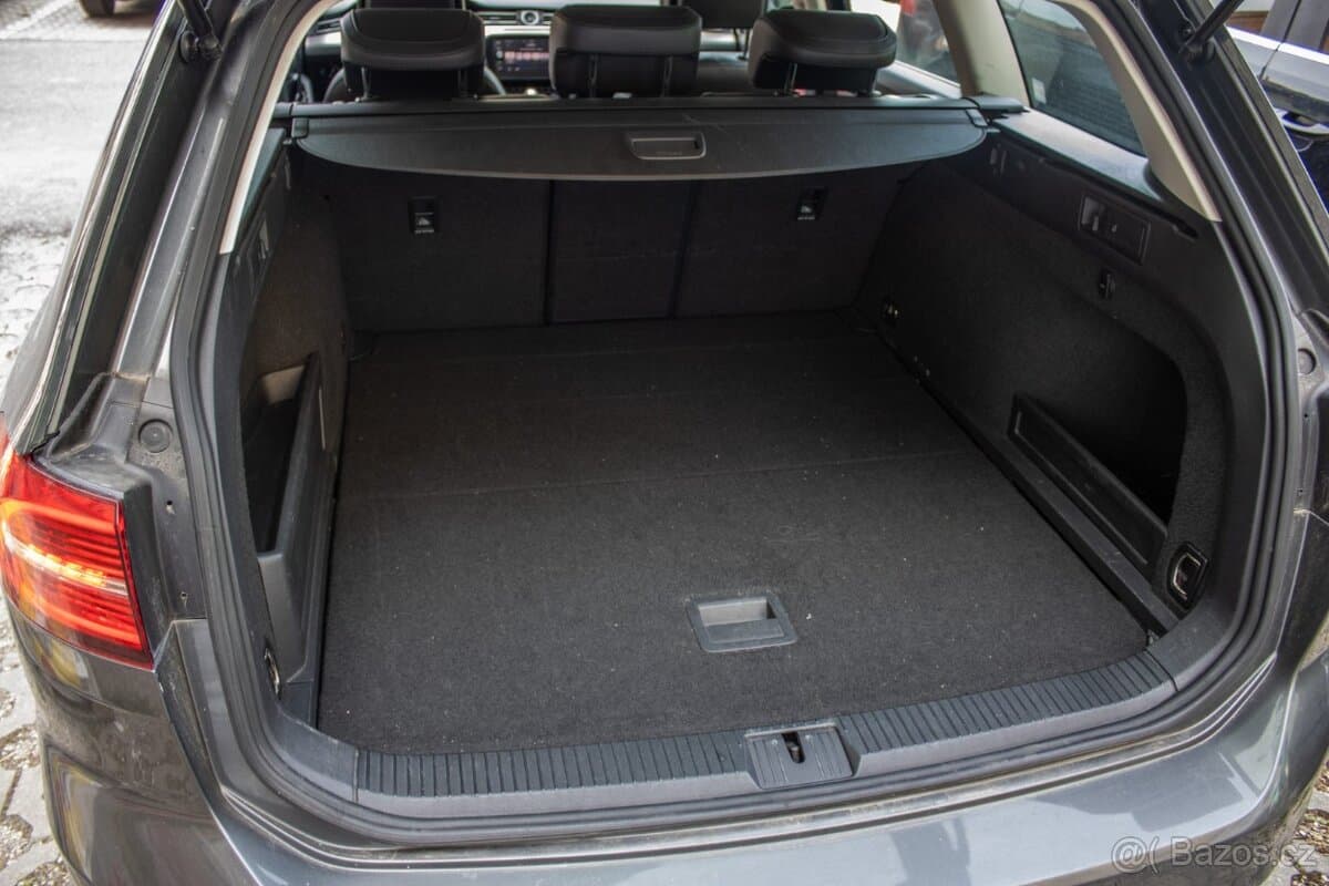 2015 Volkswagen PASSAT - 20