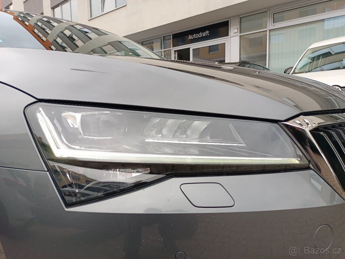 2023 Škoda SUPERB - 20