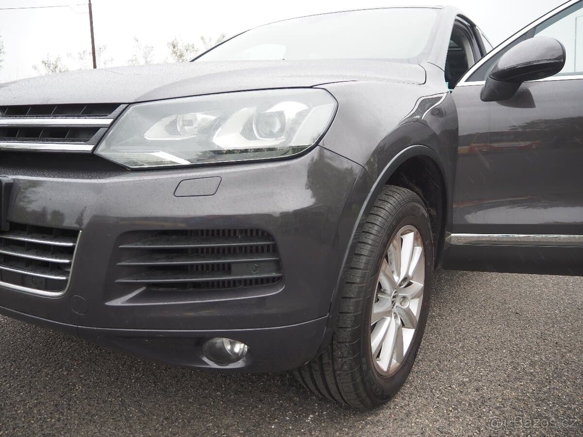 2012 Volkswagen TOUAREG - 20