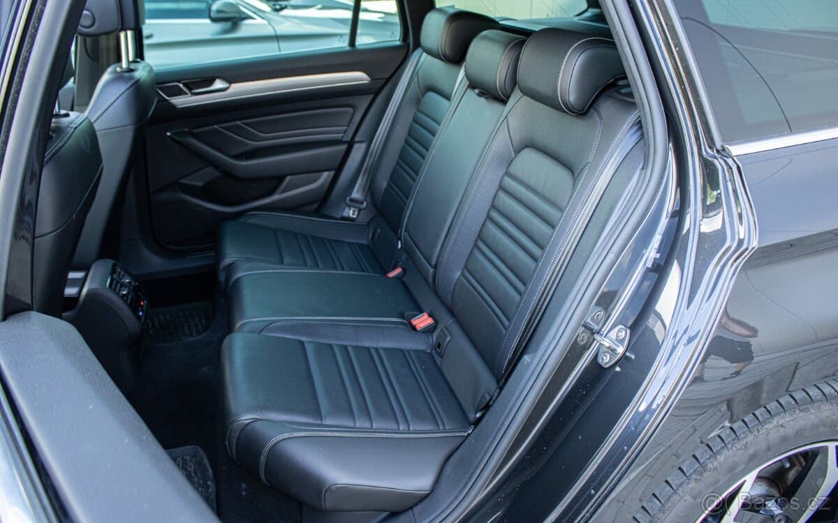 2020 Volkswagen PASSAT - 20