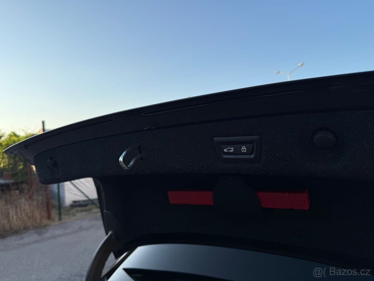 2020 BMW M5 - 20
