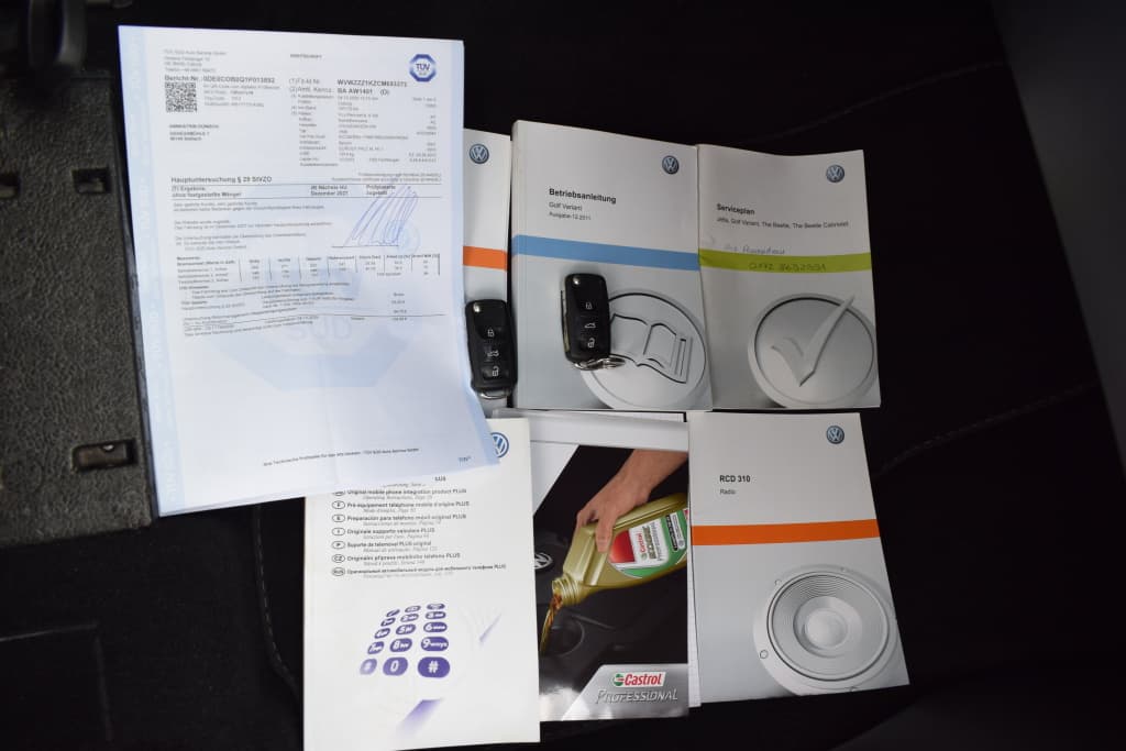 2012 Volkswagen GOLF - 20