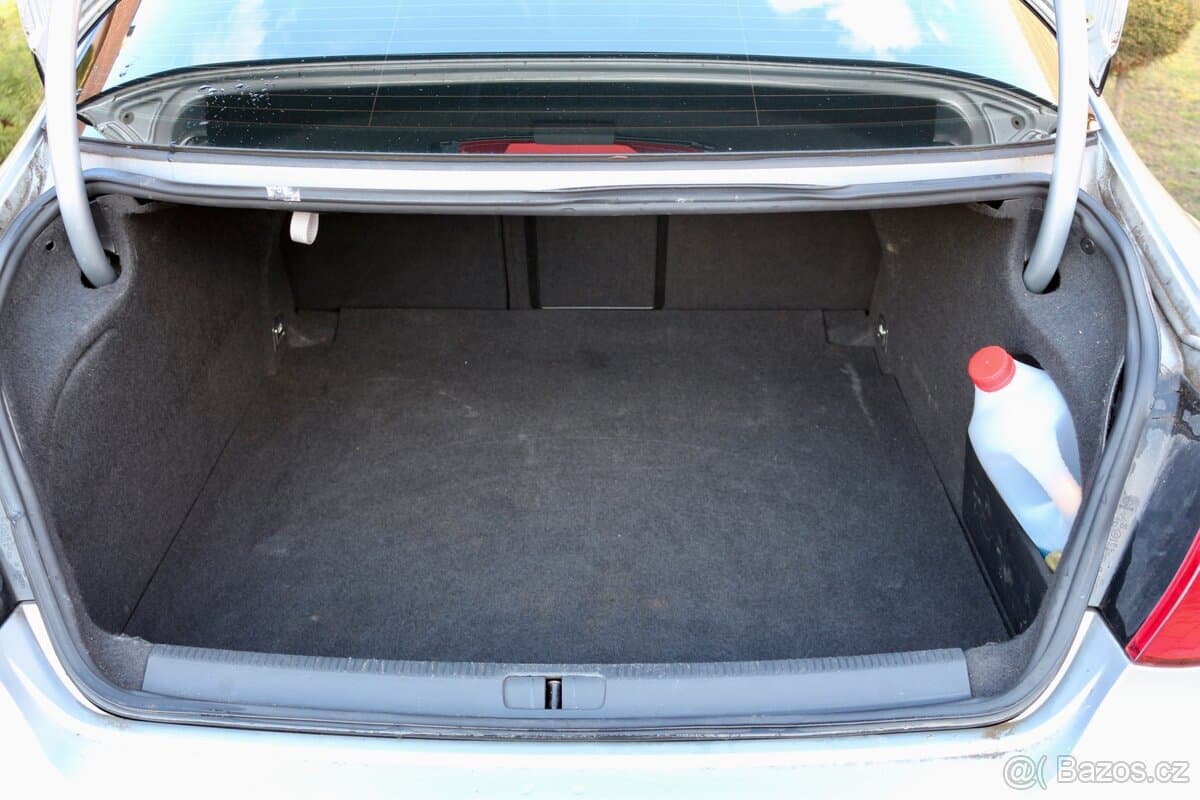 2009 Volkswagen PASSAT CC - 20