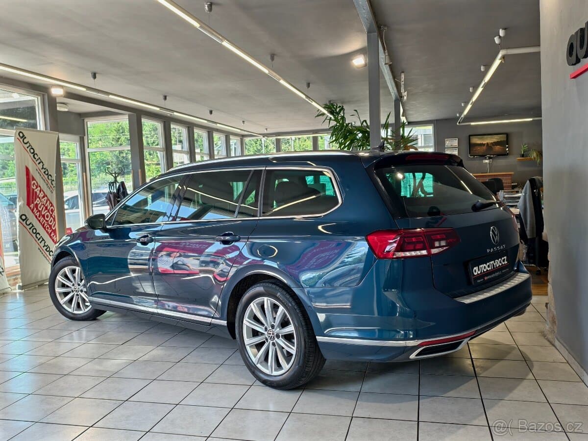2020 Volkswagen PASSAT - 20