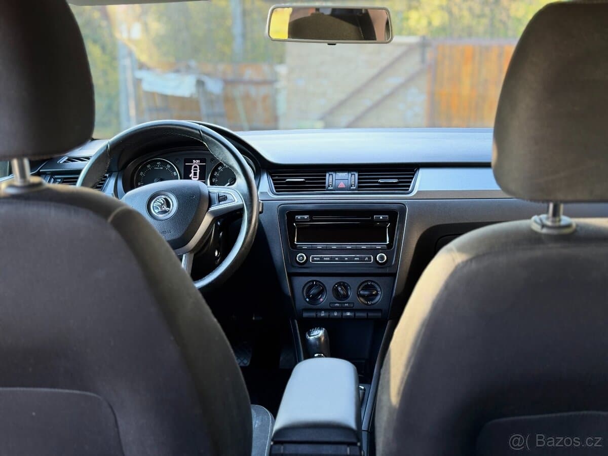 2014 Škoda RAPID - 20