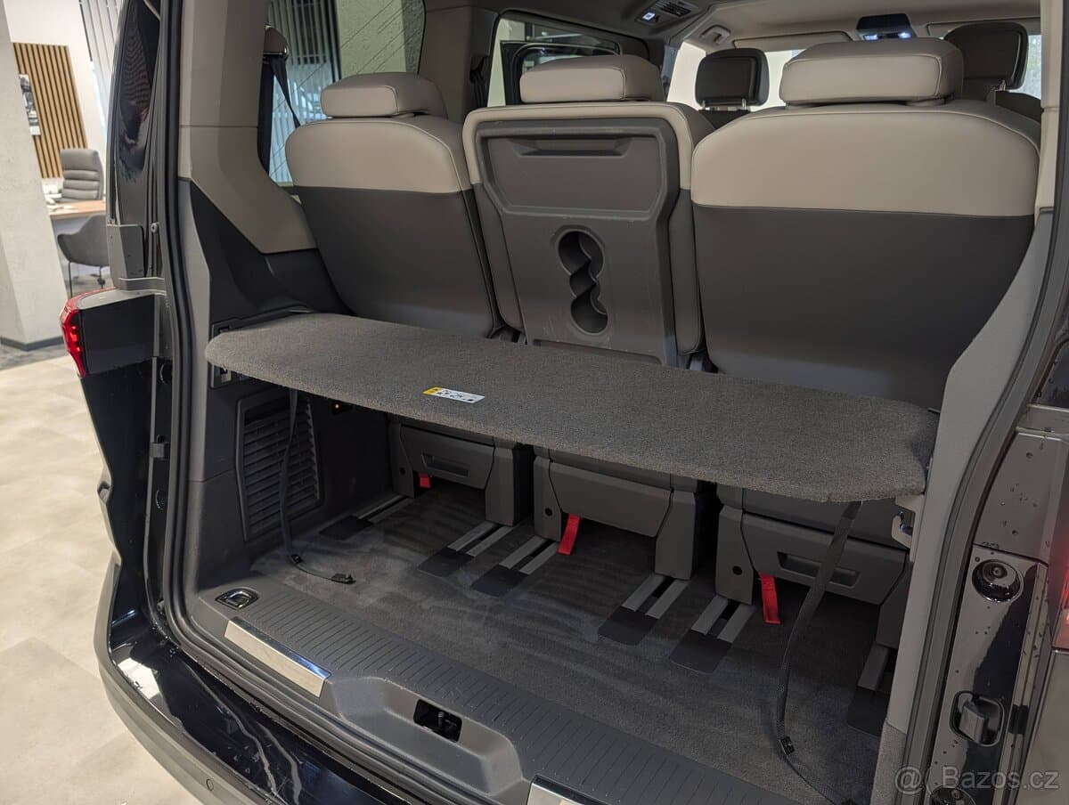 2025 Volkswagen MULTIVAN - 20