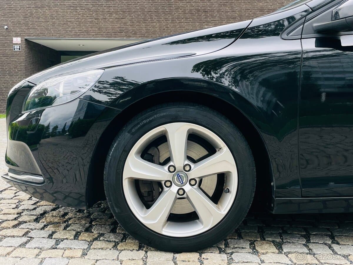 2013 Volvo V40 - 20
