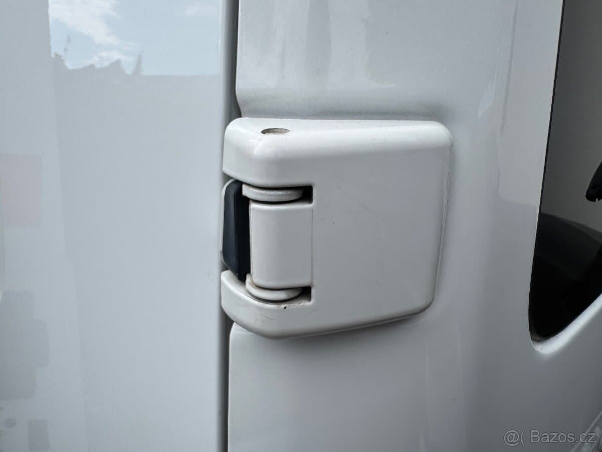 2020 Opel VIVARO - 20
