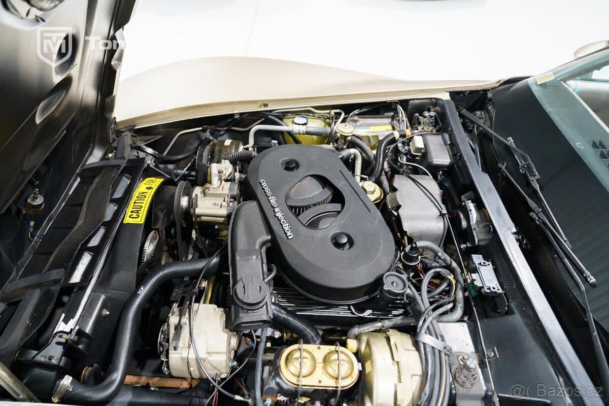 Chevrolet CORVETTE - 20