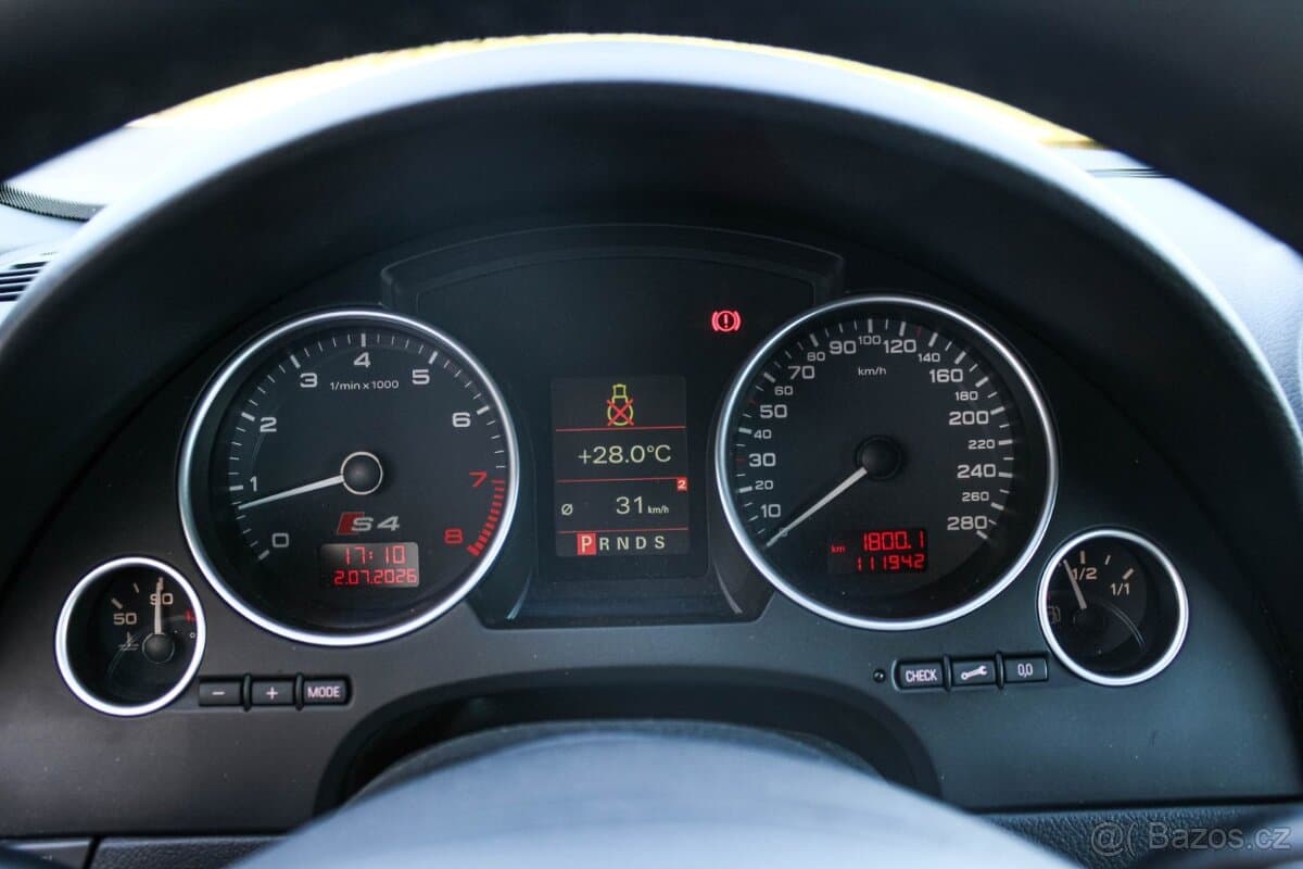 2006 Audi S4 - 20