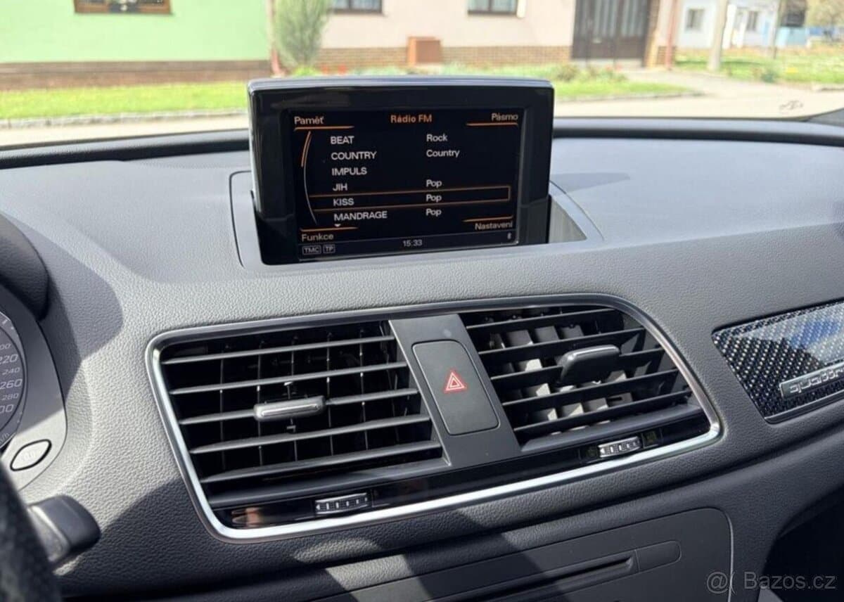 2016 Audi RS Q3 - 20