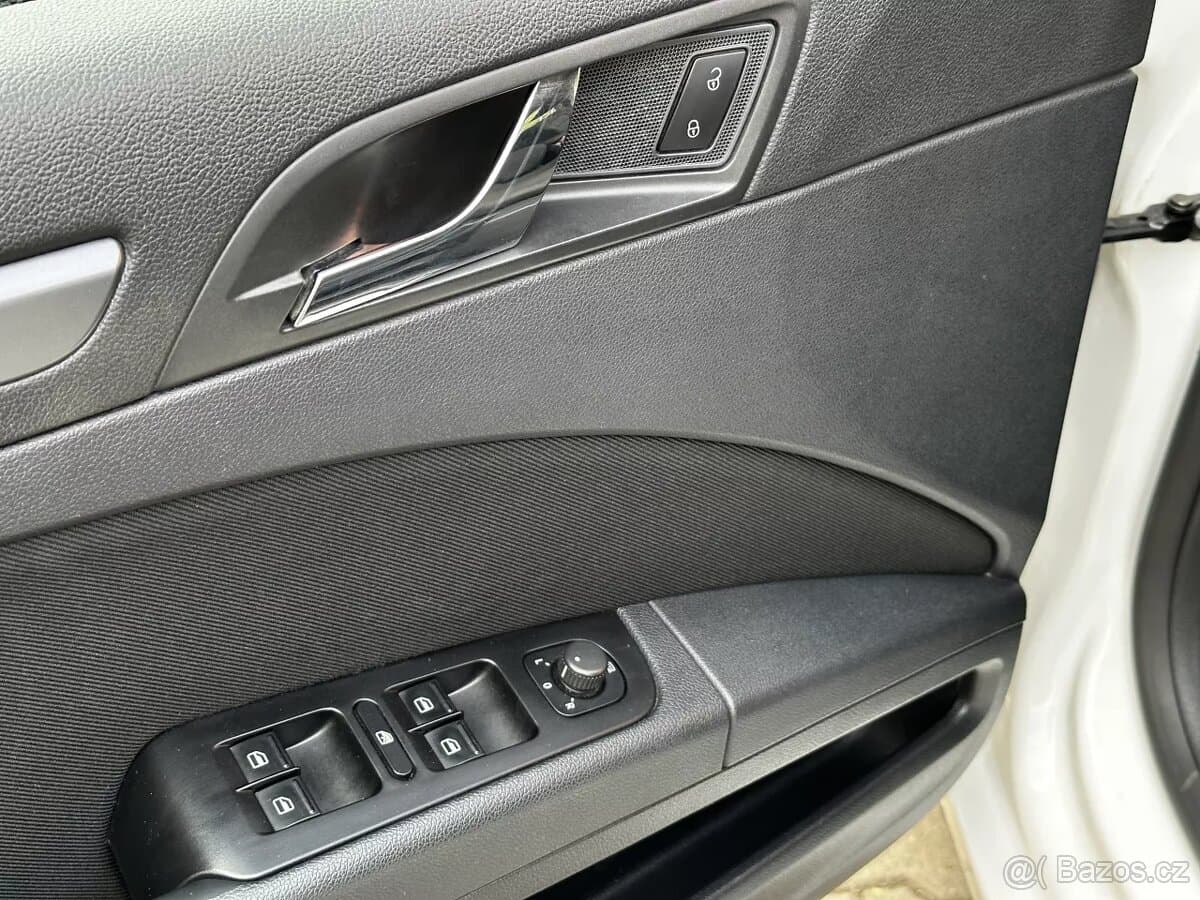 2012 Škoda SUPERB - 20