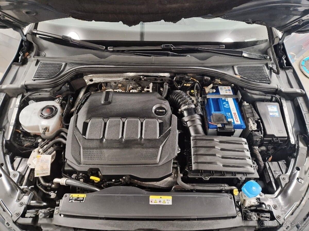 2021 Volkswagen GOLF - 20